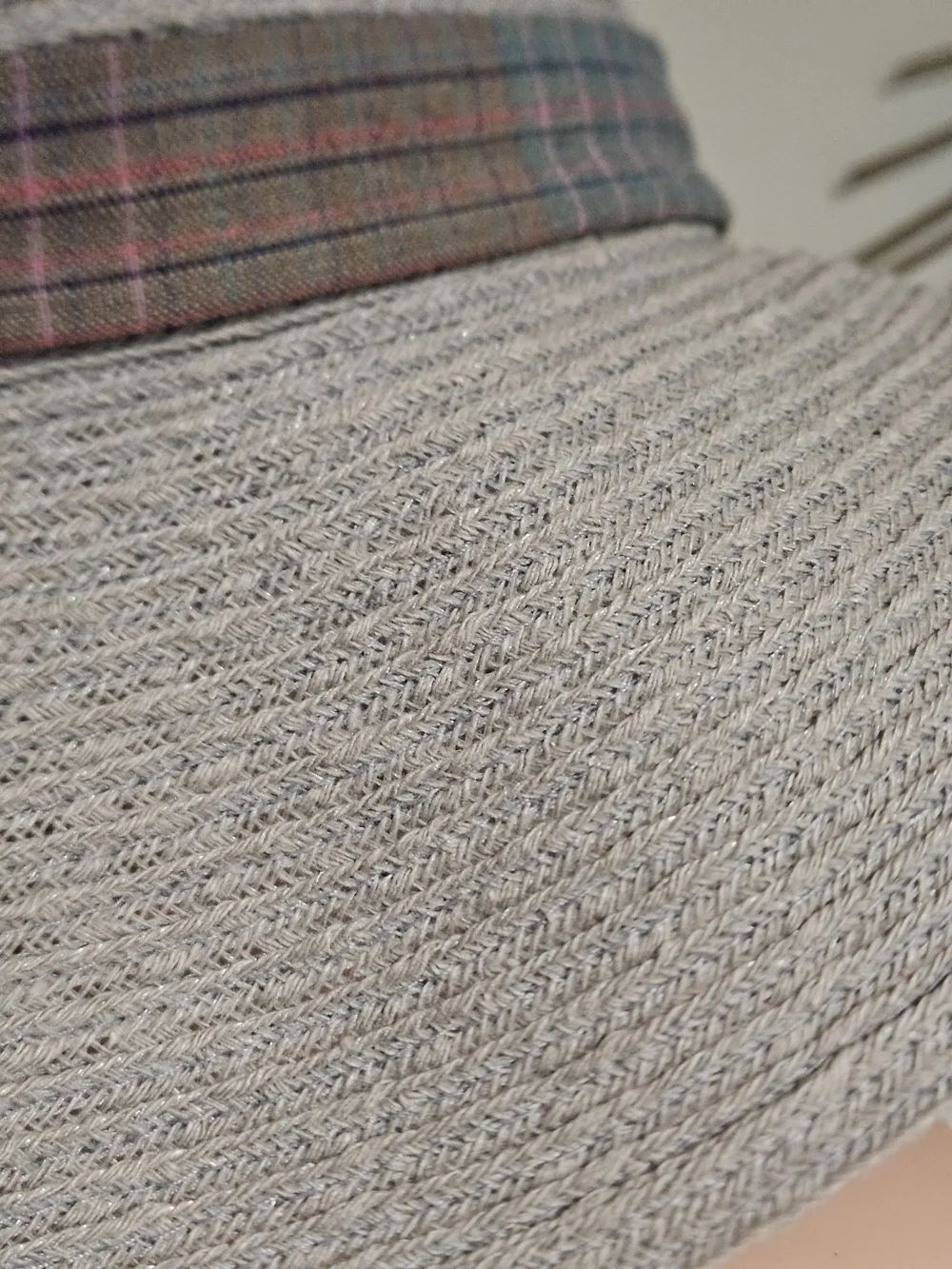 Wide Brim Hemp Blend Sun Hat Gray Plaid Band Lightweight Resort Boho - Picture 9 of 13
